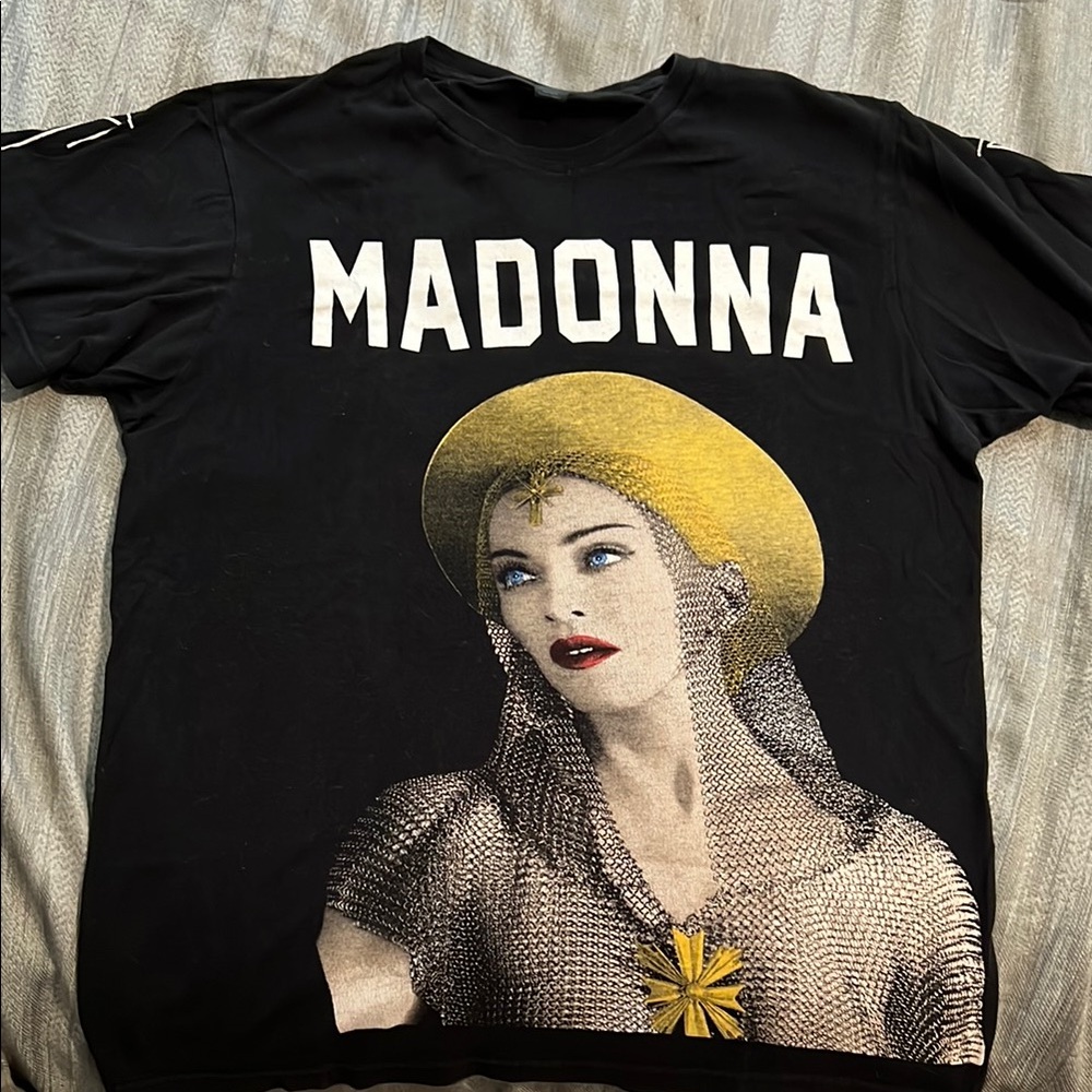 Madonna concert tee from Rebel Heart tour